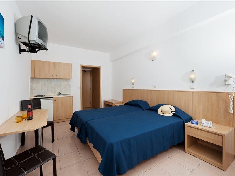 Europa 3*
